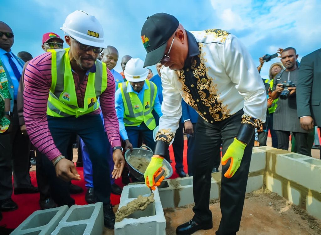 Gov. Eno Flags Off Construction of Judiciary Village