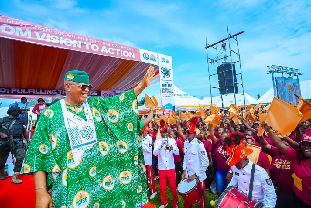 Gov. Eno Splashes 540 Beneficiaries With N250m, Vehicles in Ikot Abasi Federal Constituency