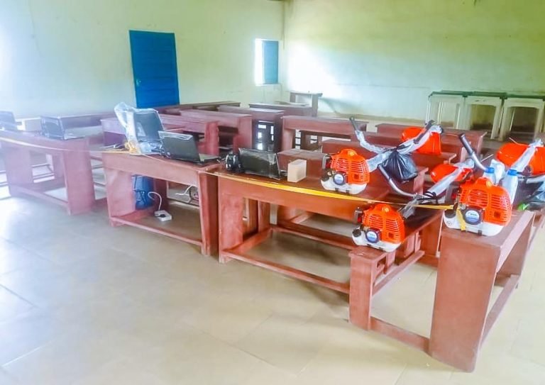 Alumnus Donates to Alma Mater, Lauds Gov Eno’s Initiative