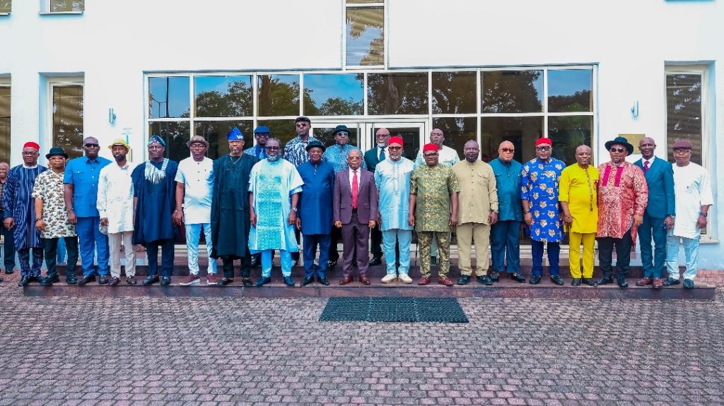 Rivers: Ibas Swears-In 23 Newly-Elected LG Chairmen